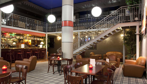 hotel Hôtel Plaza - Site du FuturoscopeChasseneuil-du-Poitou (86)