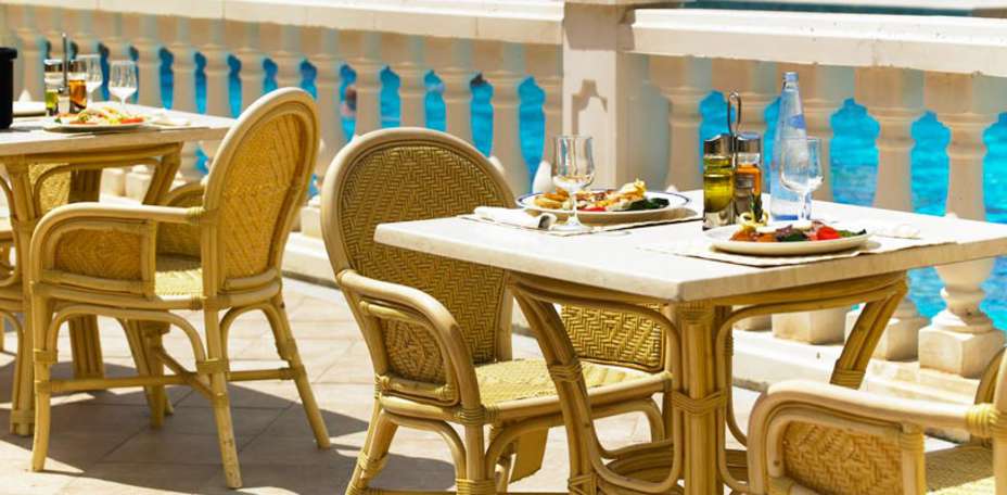 Hotel Bahía del Sol - 