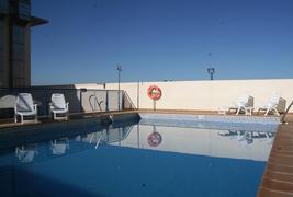 Apartamentos Turísticos Lux Sevilla Bormujos - Piscine ext&eacute;rieure