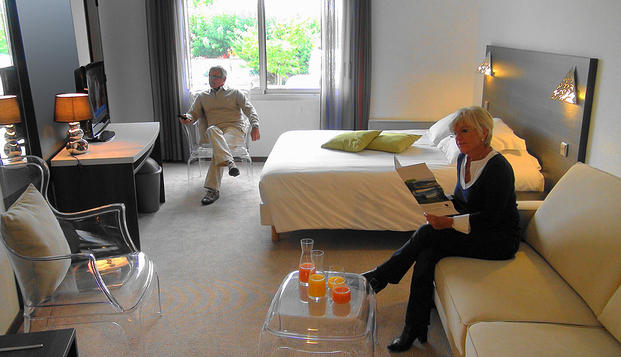 hotel Hôtel Les OliviersLoriol sur Drôme (26)