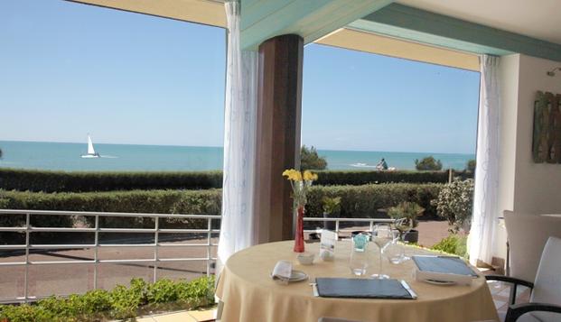 hotel Hôtellerie Les Brisants Restaurant J-M PérochonBrétignolles-sur-Mer (85)