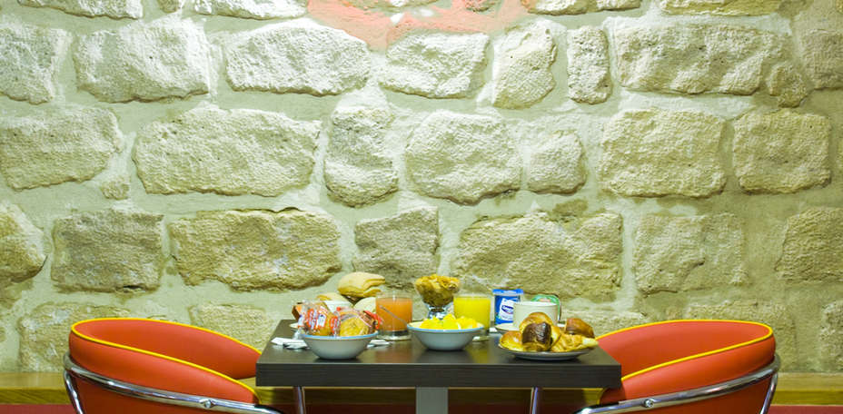 Timhotel Gaîté Montparnasse - 