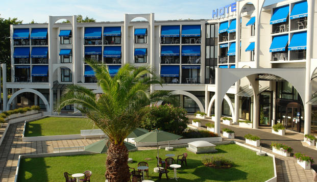 hotel Hôtel du LacSaint Paul les Dax (40)