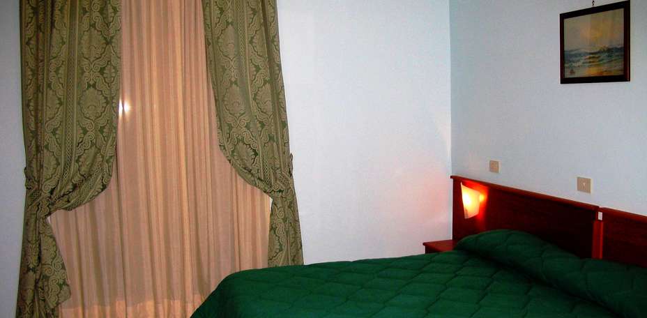Hotel Garden Napoli - 
