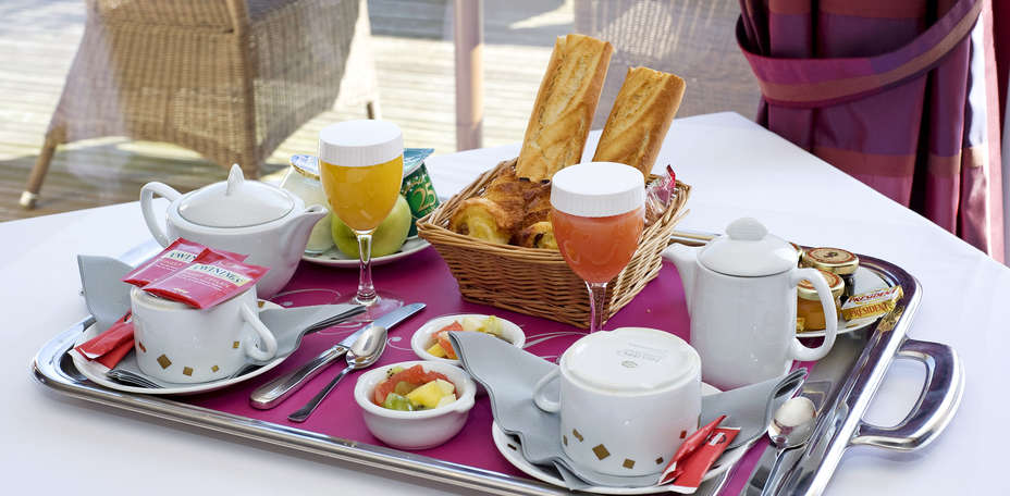 Domaine de Villers  - Petit d&eacute;jeuner en chambre