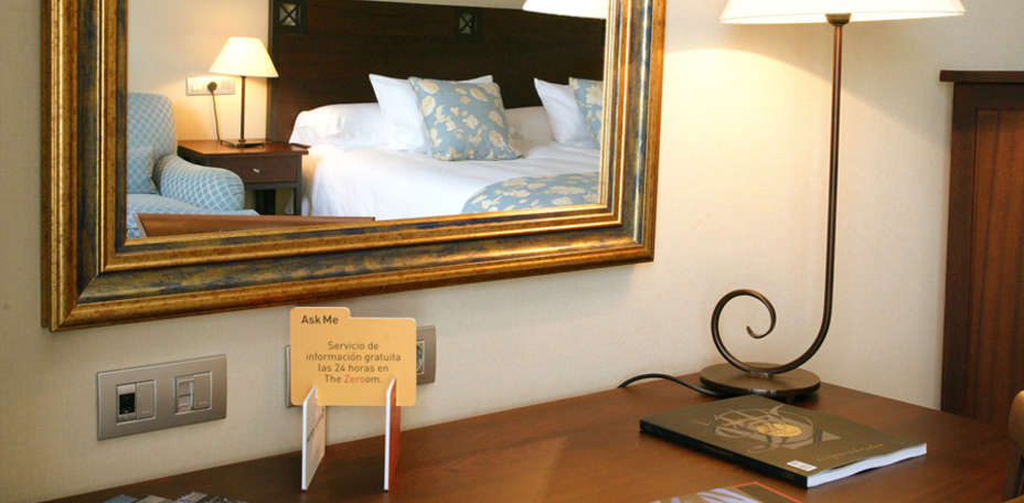 Hotel Palmera Plaza - 