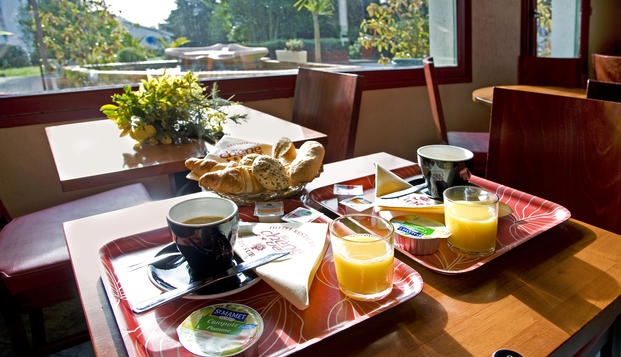 hotel Hôtel Restaurant Au Chêne VertPlérin (22)