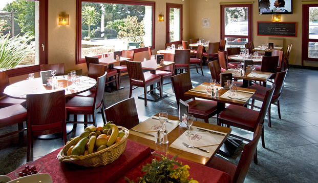 hotel Hôtel Restaurant Au Chêne VertPlérin (22)