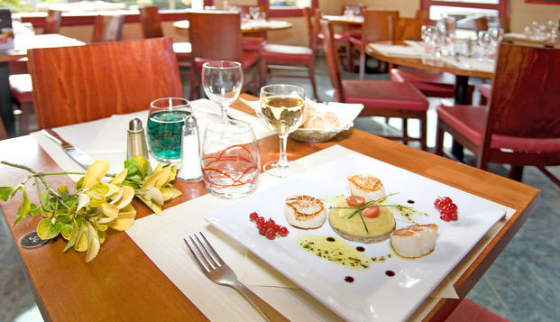 hotel Hôtel Restaurant Au Chêne VertPlérin (22)