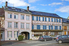 Hôtel La Licorne & Spa - Façade