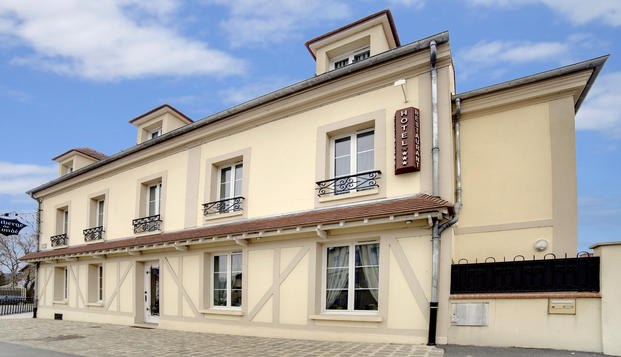 hotel Auberge de CondéLa Ferte sous Jouarre (77)