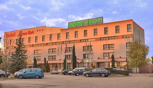 hotel Hôtel Logis Lyon EstSaint Maurice de Beynost (01)