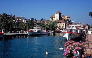 Week-end romantique avec dîner-croisière sur le lac d'Annecy