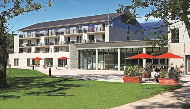 hotel Villa du LacDivonne-les-bains (01)