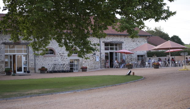 hotel Golf Hôtel De Saint-JunienSaint Junien (87)