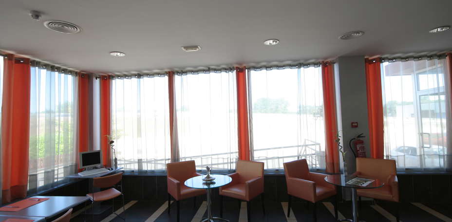 Hotel H2 Oviedo - 