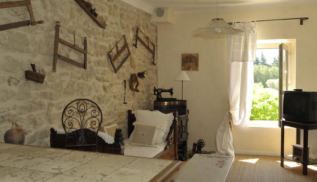hotel Le Mas La PomarèdeRobion (84)