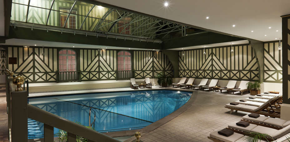 Hôtel Normandy Barrière - Piscine intérieure