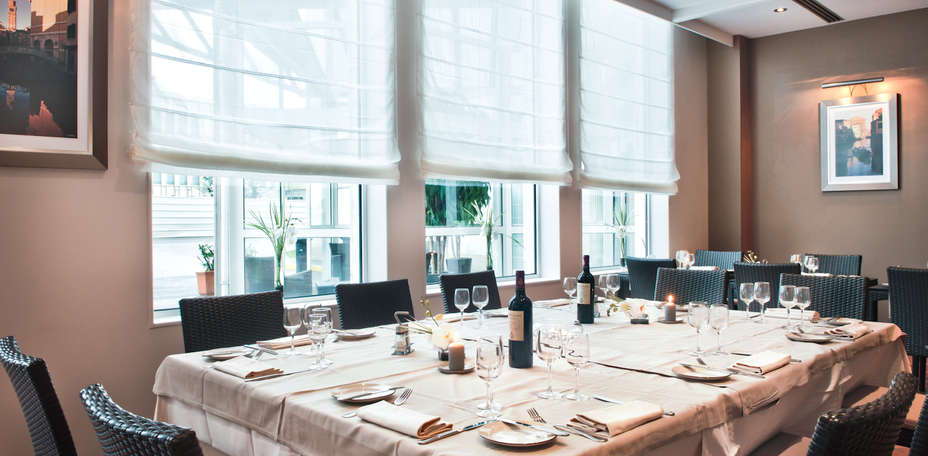 BEST WESTERN PLUS Paris Val de Bièvre - 