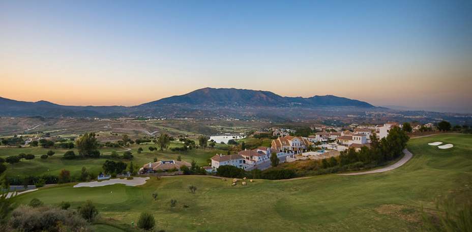 La Cala Resort Hotel - 