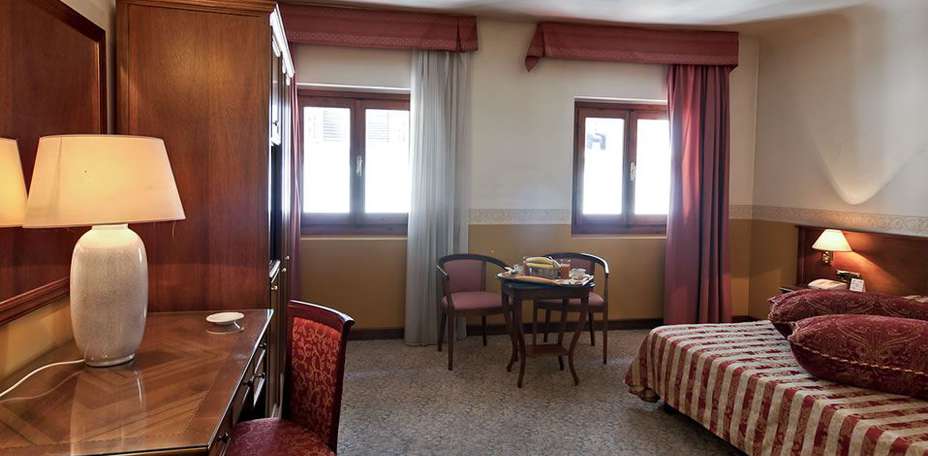 Hotel Fenice Palace - 