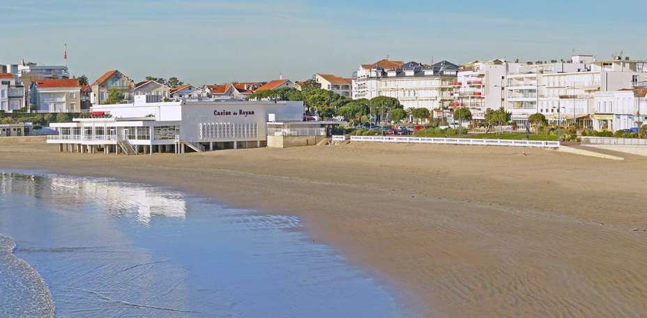 Hôtel Miramar - 