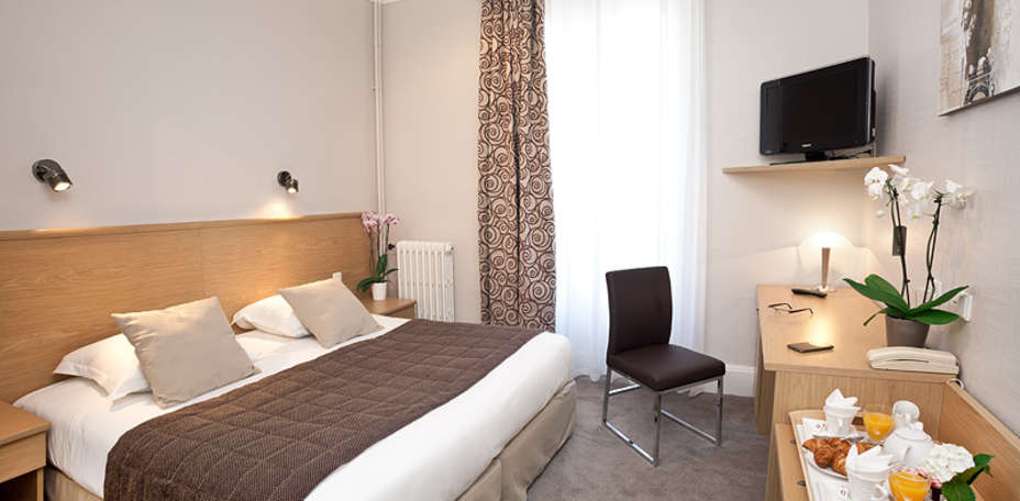 Hôtel Les Nations - 
