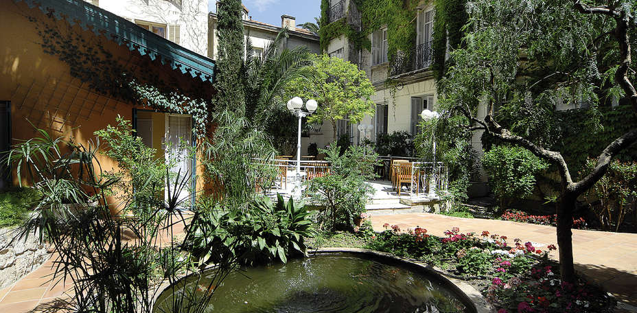 Hôtel Excelsior - 