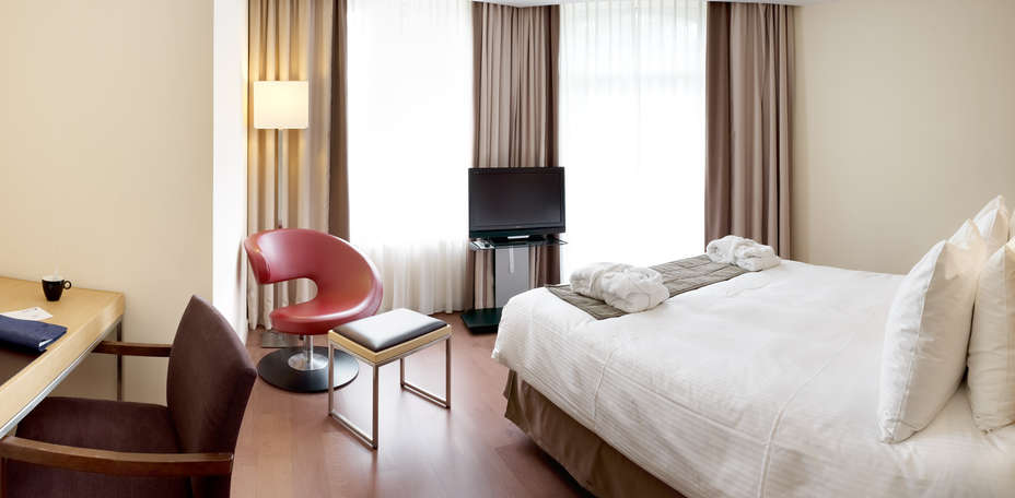 Radisson BLU Balmoral Hotel - 