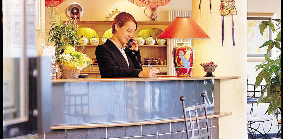Hôtel Le Chat Botté - 
