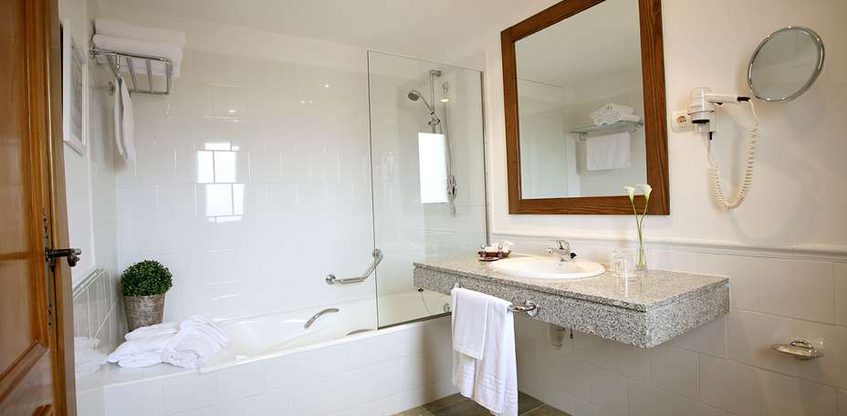 Hotel Ciudad de Cenicero - 