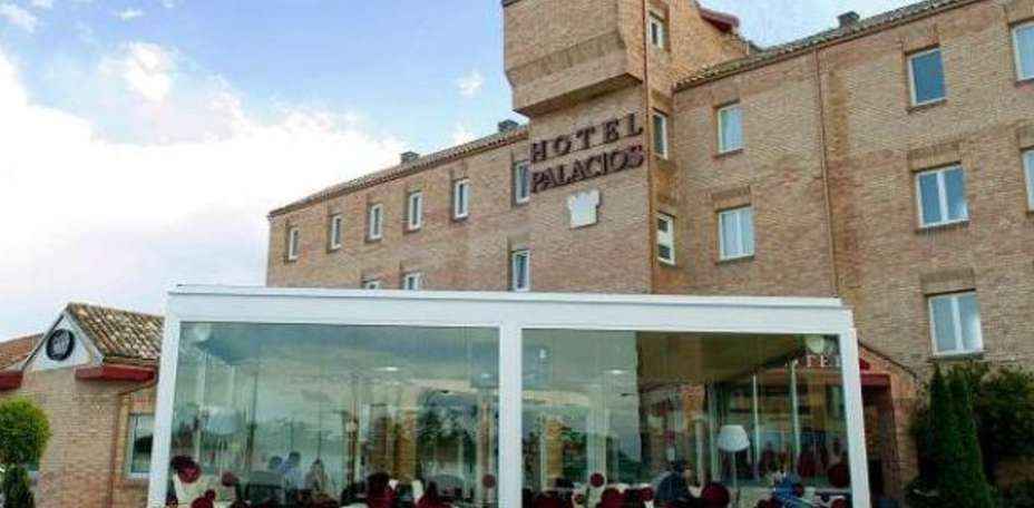 Hotel Palacios - 