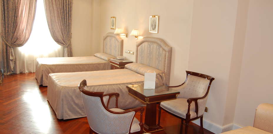 Hotel Alameda Palace - 
