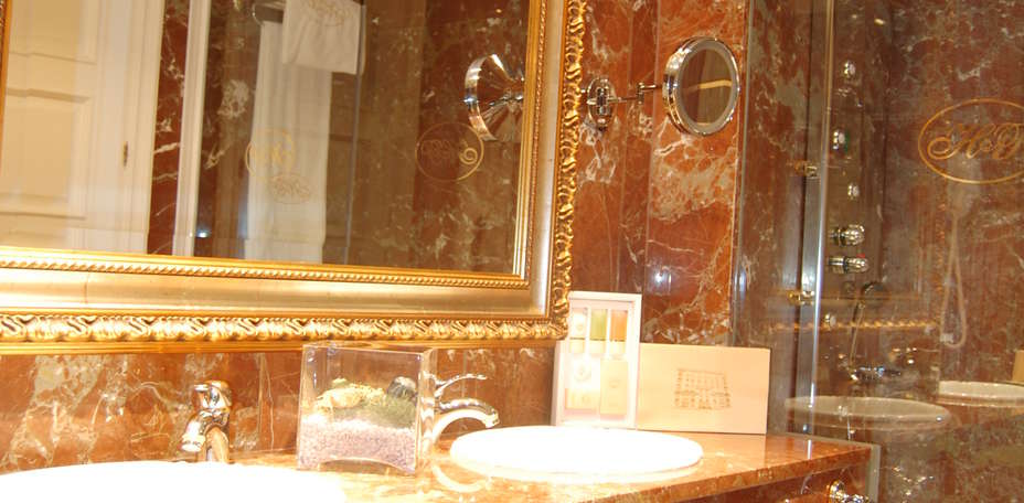 Hotel Alameda Palace - 