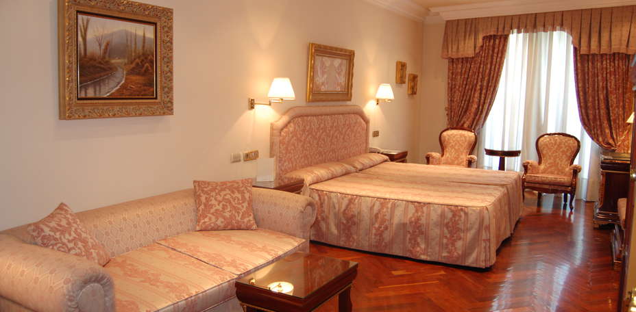 Hotel Alameda Palace - 