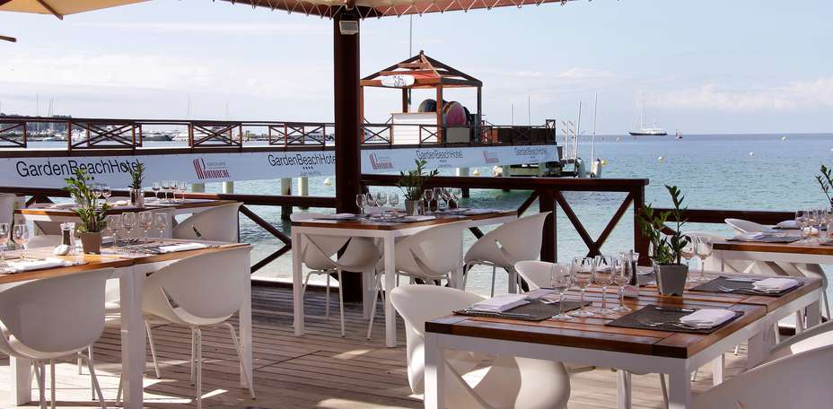 Garden Beach Hotel - 