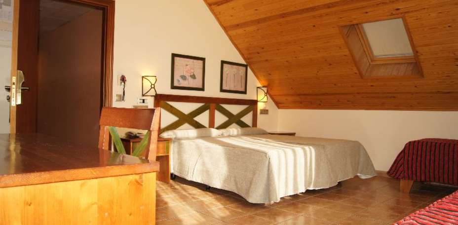 Hotel Port Ainé 2000 - 