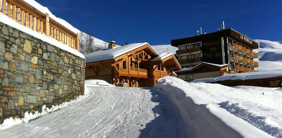 Family Resort La Perelle - Façade