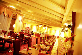 Hôtel Casino 2000 - 