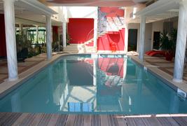 Le Domaine des Chevaliers de Malte - Piscine intérieure