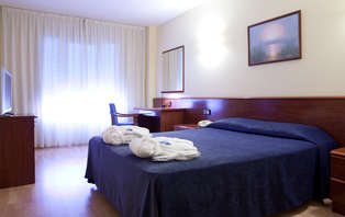 Escapada con cena otoñal y crucero por el Delta del Ebro (2 noches)