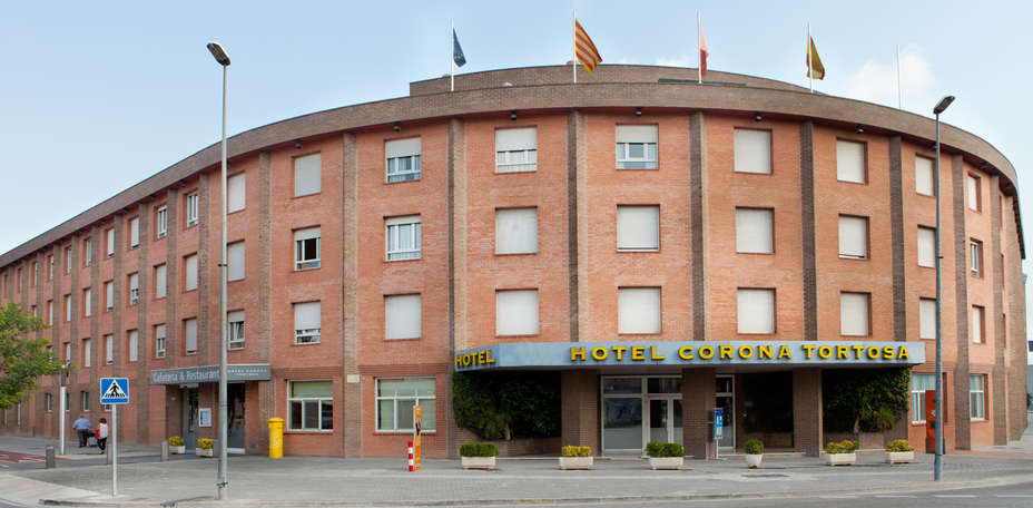 Hotel Corona Tortosa - Fachada