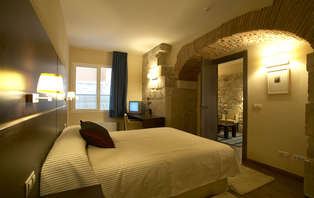 Escapada en junior suite en un Palacio Burgalés