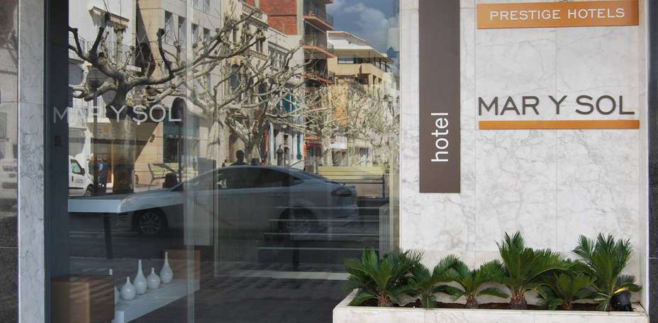 Hotel Mar Y Sol - 