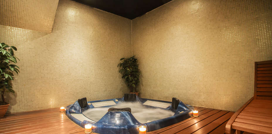 Hotel Nuevo Madrid - 