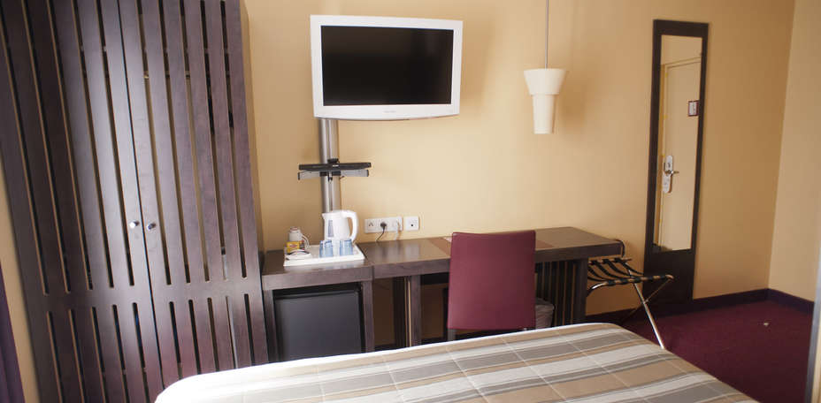 Hôtel Magenta - Chambre Supérieure