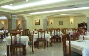 Escapada con cena y toque romántico en Burgos