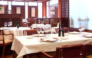 Escapada romántica con cena en el centro de Burgos