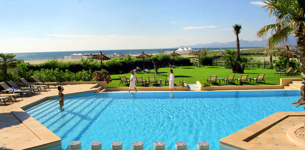 Grand Hôtel Les Flamants Roses, hôtel de charme Canet en ...