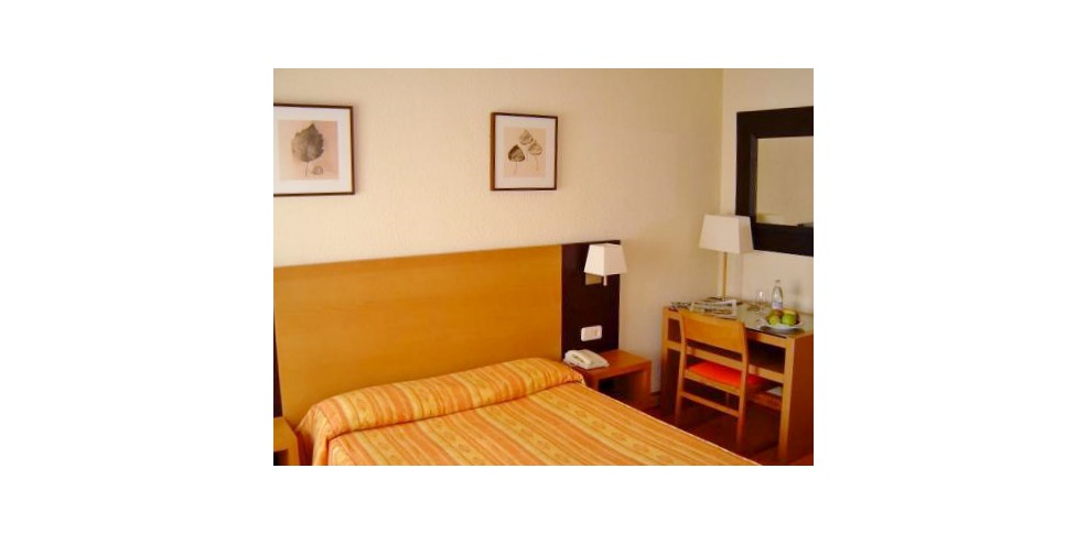 HOTEL LARIS hotel laris: